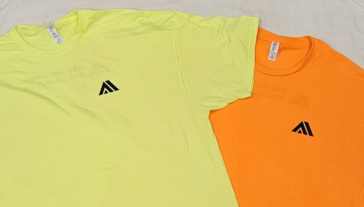 single color hi vis left chest logo